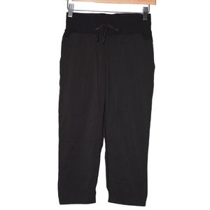 Womens Lululemon Athletica Black Silver Pull On Elastic Cropped Capris Pant Sz 2